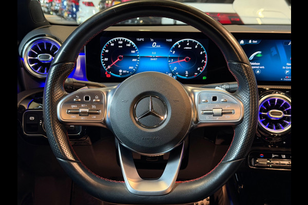 Mercedes-Benz A-Klasse 180 AMG Line