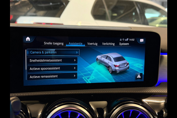 Mercedes-Benz A-Klasse 180 AMG Line