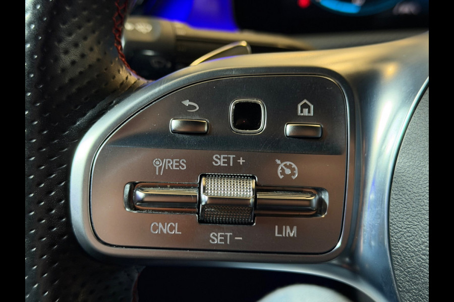 Mercedes-Benz A-Klasse 180 AMG Line