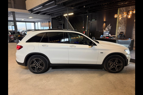 Mercedes-Benz GLC 300e 4MATIC AMG|PANO|MEMORY|HUD|FULL OPTIONS