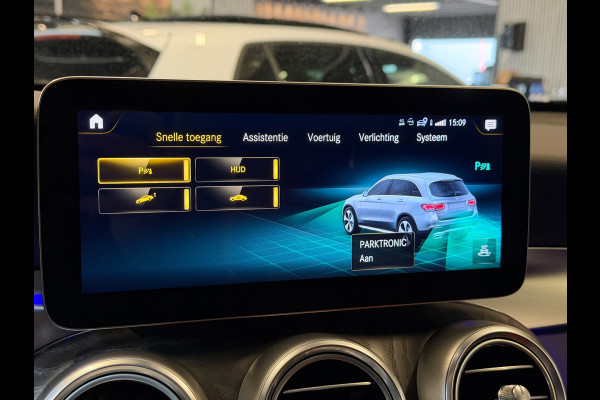 Mercedes-Benz GLC 300e 4MATIC AMG|PANO|MEMORY|HUD|FULL OPTIONS