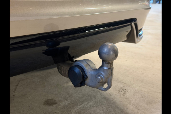 Volvo XC60 2.0 T6 Plug-in hybrid AWD Ultimate Dark|Bomvol!