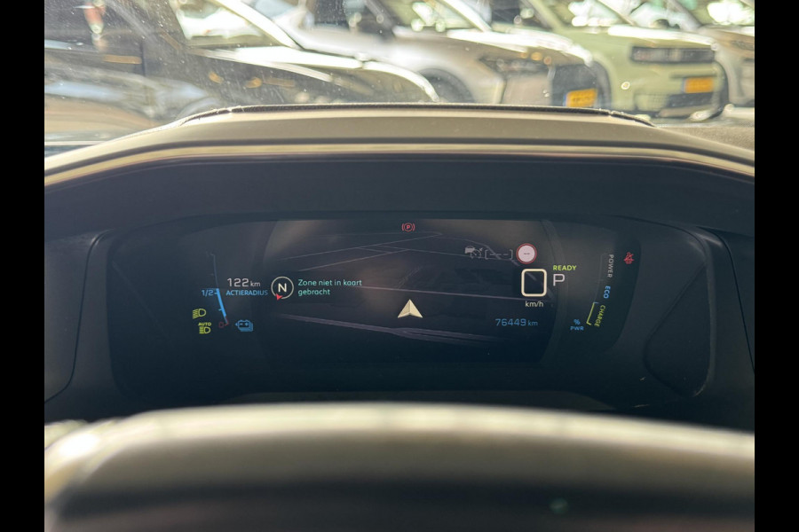 Peugeot e-2008 EV GT Pack 50 kWh | 3 fase | SOH 96,1% | Panoramadak | Prijs is rijklaar