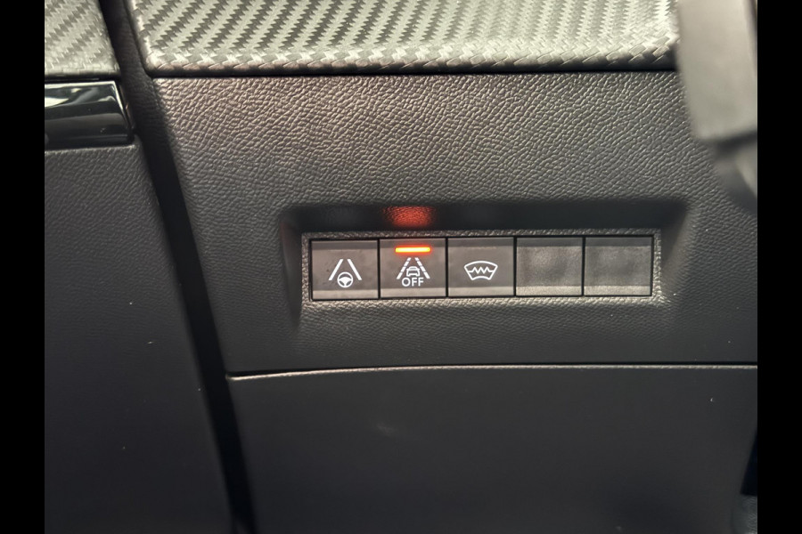 Peugeot e-2008 EV GT Pack 50 kWh | 3 fase | SOH 96,1% | Panoramadak | Prijs is rijklaar