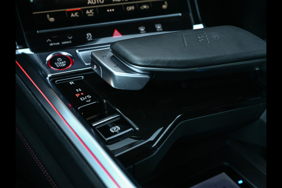 Audi Q8 Sportback e-tron S quattro SQ8 115 kWh | NL-Auto | Panorama dak | S-Seats | Bang & Olufsen | Camera | Ambiance interieur | 23 inch.