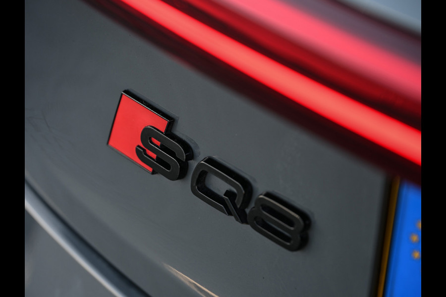 Audi Q8 Sportback e-tron S quattro SQ8 115 kWh | NL-Auto | Panorama dak | S-Seats | Bang & Olufsen | Camera | Ambiance interieur | 23 inch.