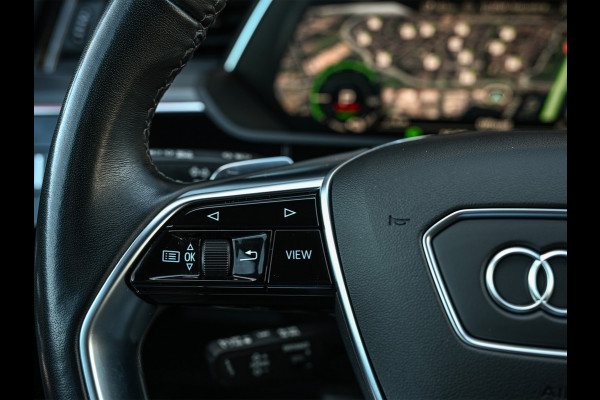 Audi Q8 e-tron 55 quattro Advanced Edition Plus 115 kWh | Panoramdak | Ambiance interieur | Adaptive Cruise | NL-Auto | Memory seats | Keyless