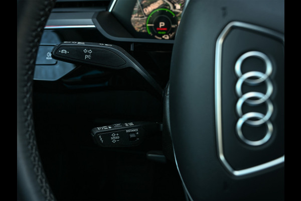 Audi Q8 e-tron 55 quattro Advanced Edition Plus 115 kWh | Panoramdak | Ambiance interieur | Adaptive Cruise | NL-Auto | Memory seats | Keyless