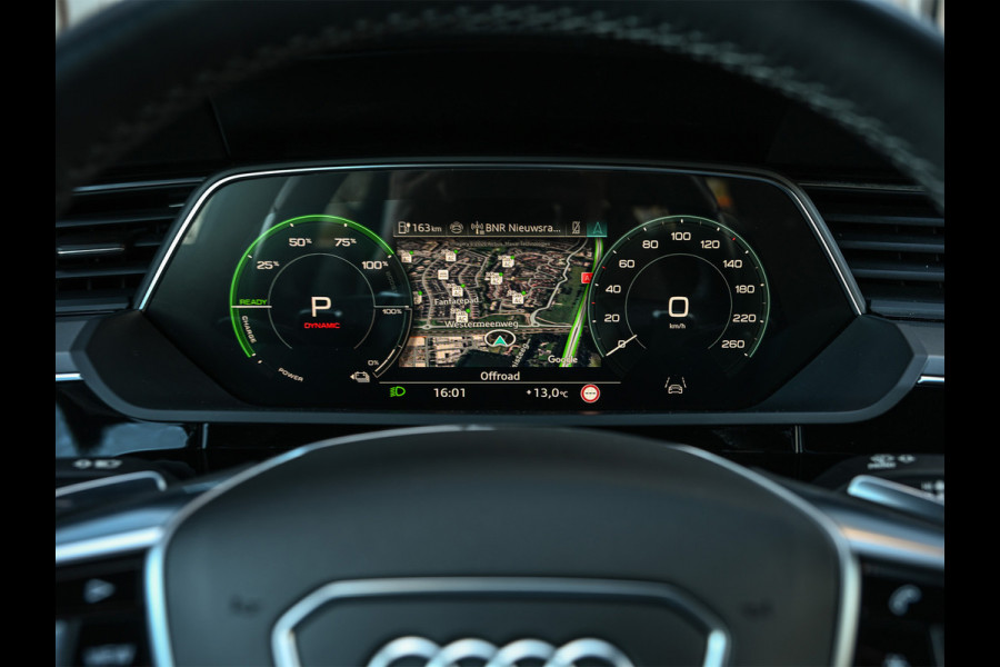 Audi Q8 e-tron 55 quattro Advanced Edition Plus 115 kWh | Panoramdak | Ambiance interieur | Adaptive Cruise | NL-Auto | Memory seats | Keyless