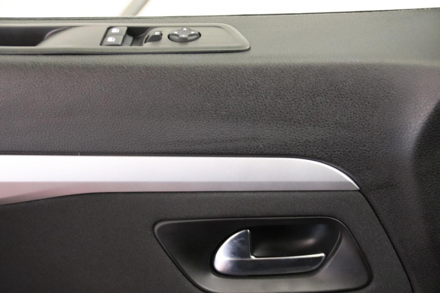 Fiat Scudo 1.5 MULTIJET 120PK COMPACT BUSINESS Fiat Scudo 1.5 MULTIJET 120 COMPACT BUSINESS