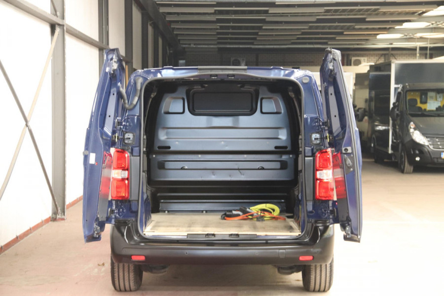 Opel Vivaro-e ELEKTRISCH ACHTERUITRIJCAMERA