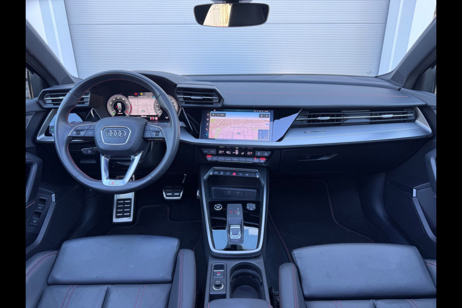 Audi A3 Sportback 45 TFSI e S edition Competition B&O/HuD/Memory