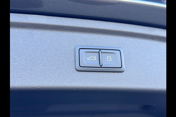 Audi A3 Sportback 45 TFSI e S edition Competition B&O/HuD/Memory