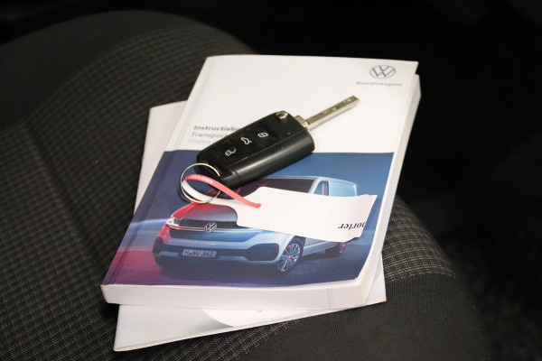 Volkswagen Transporter 2.0 TDI L2H1 LANG EURO 6 ACHTERUITRIJCAMERA Volkswagen Transporter 2.0 TDI L2H1 EURO 6 ACHTERUITRIJCAMERA