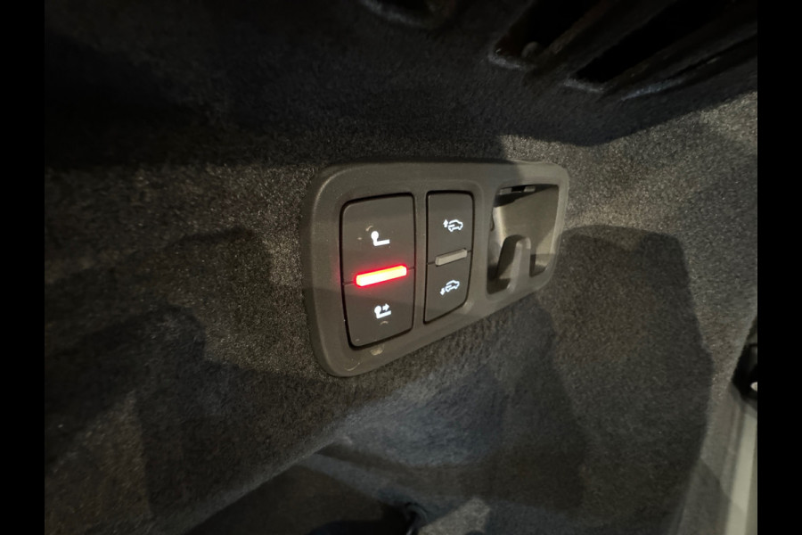 Audi Q8 60 TFSI e quattro S Competition Pano|RS Seat|HuD|B&O