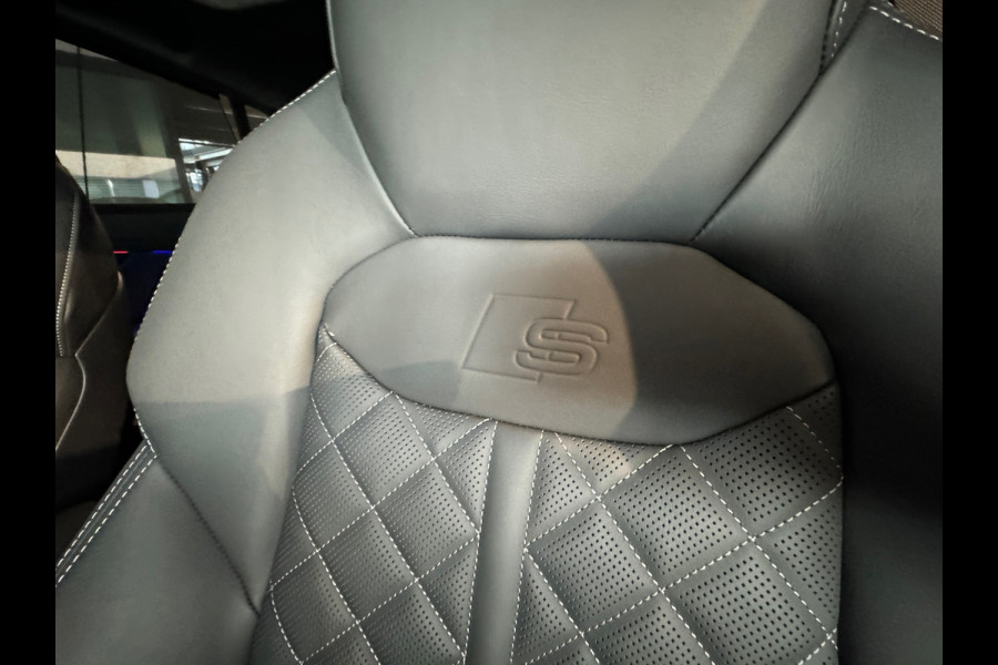 Audi Q8 60 TFSI e quattro S Competition Pano|RS Seat|HuD|B&O