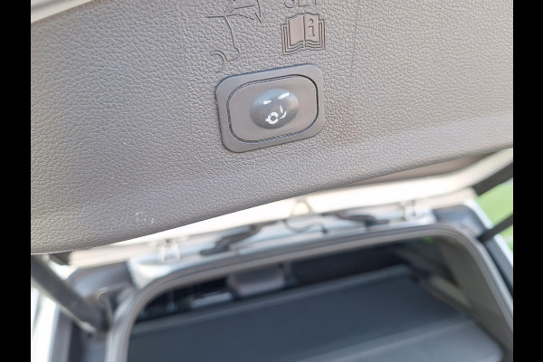 Ford Kuga 1.5 ST Line X-Pack | Winterpack | X-Pack | Navi | Sony Audio |