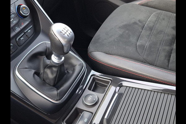 Ford Kuga 1.5 ST Line X-Pack | Winterpack | X-Pack | Navi | Sony Audio |