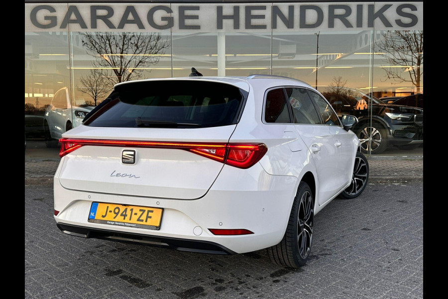 Seat Leon Sportstourer 1.5 TSI Style Launch Edition My 2021 | 18"LM | Trekhaak | Full LED | Climate V=A | Navi |