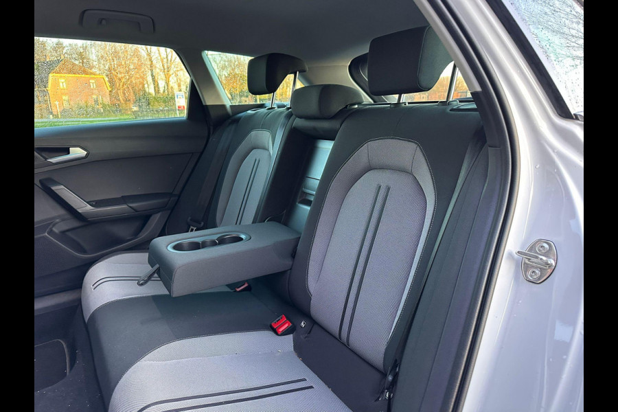 Seat Leon Sportstourer 1.5 TSI Style Launch Edition My 2021 | 18"LM | Trekhaak | Full LED | Climate V=A | Navi |