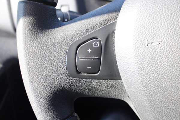 Renault Trafic Passenger 2.0 dCi 120 Grand Intens