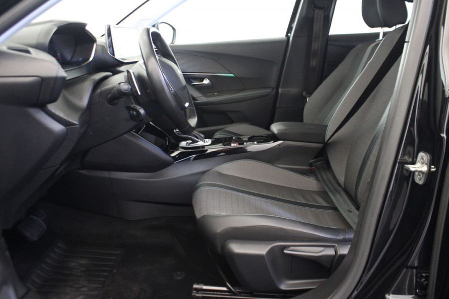 Peugeot 2008 1.2 PureTech Allure |Navi|Camera|