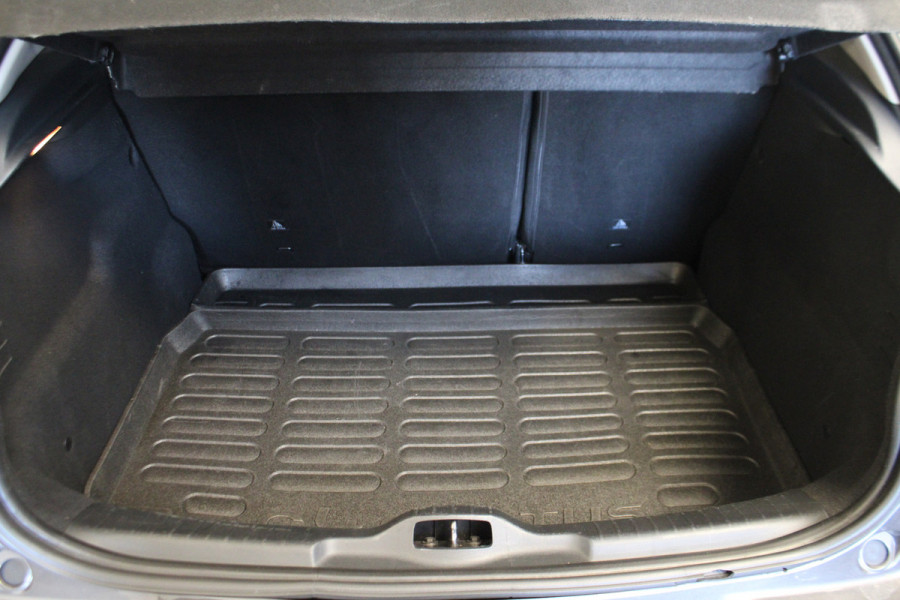 Citroën C4 Cactus 1.2 PureTech Shine |Pano|Stoelverw.|Camera|