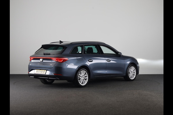 Seat Leon Sportstourer 1.5 TSI e-Hybrid Style Business Intense 204 pk Automaat | Verlengde garantie | Navigatie | Parkeersensoren (Park assist) | Achteruitrijcamera |