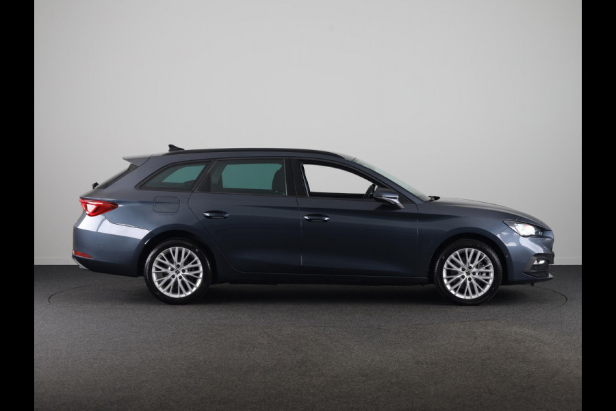 Seat Leon Sportstourer 1.5 TSI e-Hybrid Style Business Intense 204 pk Automaat | Verlengde garantie | Navigatie | Parkeersensoren (Park assist) | Achteruitrijcamera |
