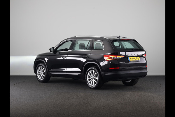 Škoda Kodiaq 1.5 TSI Business Edition Plus 150 pk Automaat (DSG) | Navigatie | Parkeersensoren (Park assist) | Rondomzicht camera | Lederen bekleding | Stoelverwarming v/a |