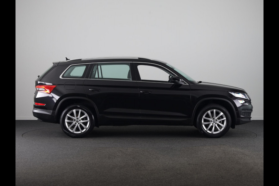 Škoda Kodiaq 1.5 TSI Business Edition Plus 150 pk Automaat (DSG) | Navigatie | Parkeersensoren (Park assist) | Rondomzicht camera | Lederen bekleding | Stoelverwarming v/a |