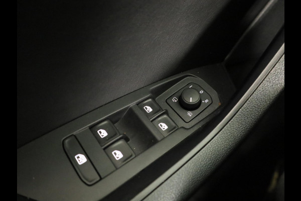 Škoda Kodiaq 1.5 TSI Business Edition Plus 150 pk Automaat (DSG) | Navigatie | Parkeersensoren (Park assist) | Rondomzicht camera | Lederen bekleding | Stoelverwarming v/a |