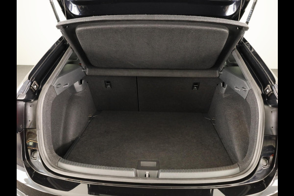 Volkswagen Taigo 1.0 TSI R-Line 115PK | Panorama dak | Navigatie via app | Parkeersensoren | Automatische airco |