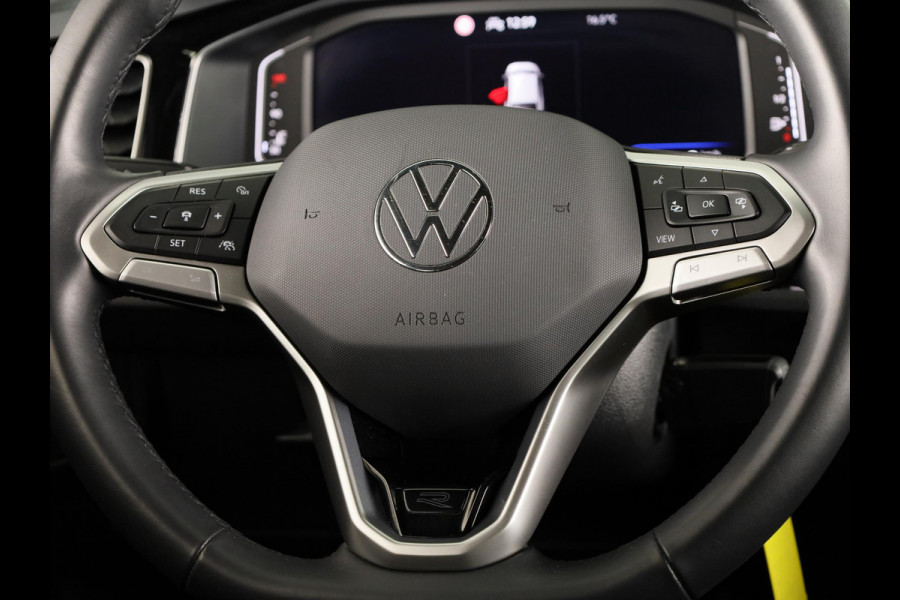 Volkswagen Taigo 1.0 TSI R-Line 115PK | Panorama dak | Navigatie via app | Parkeersensoren | Automatische airco |