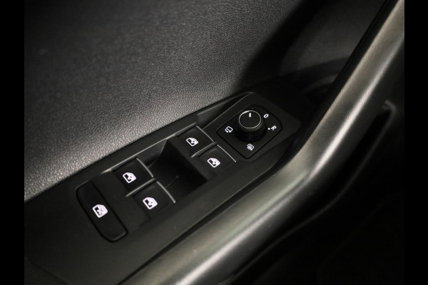 Volkswagen Taigo 1.0 TSI R-Line 115PK | Panorama dak | Navigatie via app | Parkeersensoren | Automatische airco |