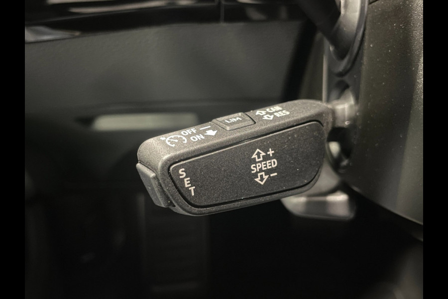 Audi e-tron 50 Quattro S-Line Edition 71 kWh|94%SOH|BLACK EDITION|AMBIENT LIGHT|APPLE CARPLAY|CAMERA|STOELVERWARMING|ELEK. A-KLEP|