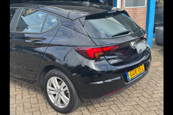 Opel Astra 1.2 Blitz Edition 2021 ZWART NAVI AIRCO LM NAP!