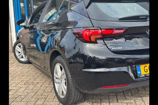 Opel Astra 1.2 Blitz Edition 2021 ZWART NAVI AIRCO LM NAP!