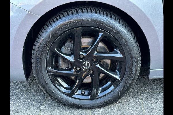 Opel Corsa 1.2 GS Line Automaat Leer Navi Camera Carplay