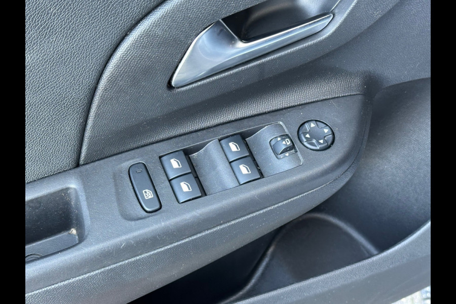 Opel Corsa 1.2 GS Line Automaat Leer Navi Camera Carplay