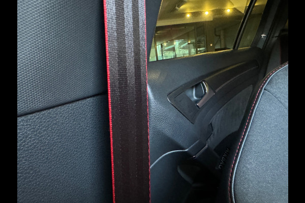 Volkswagen Golf 2.0 TSI GTI TCR Pano|Keyles|Akrapovic|Dynaudio