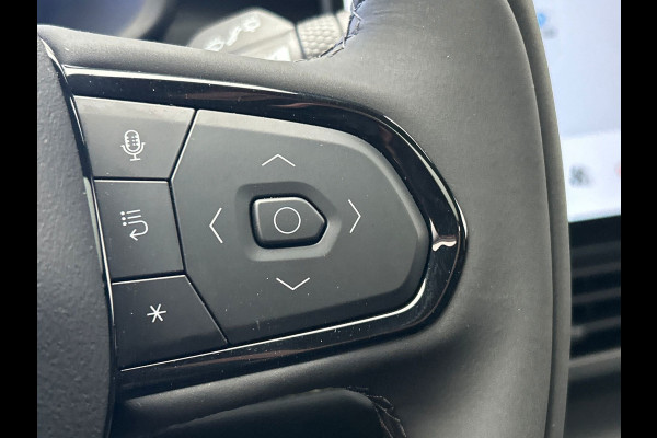 Lynk & Co 01 1.5 More Leder| Pano | Stoel+Stuurwielverwarming | Keyless