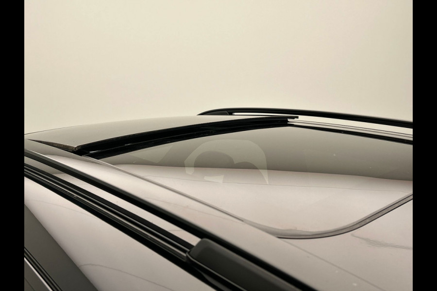 Lynk & Co 01 1.5 More Leder| Pano | Stoel+Stuurwielverwarming | Keyless