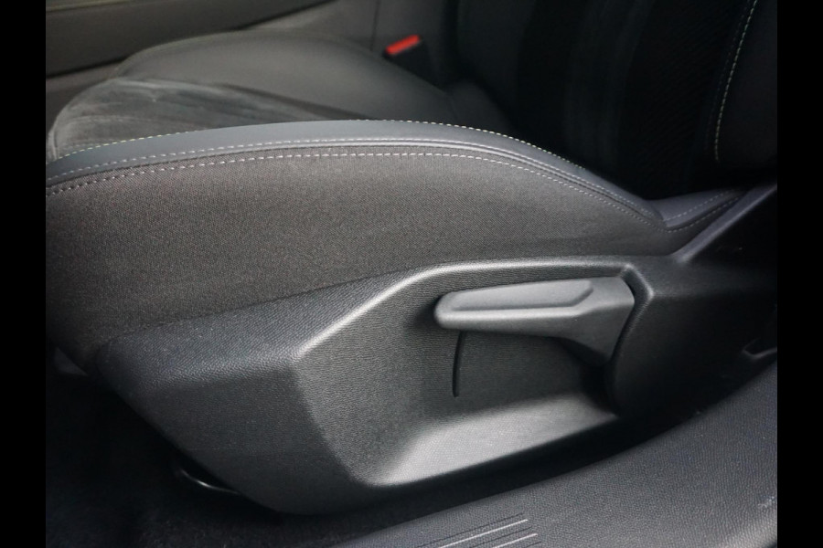 Peugeot 408 1.2 Hybrid 136 e-DCS6 GT