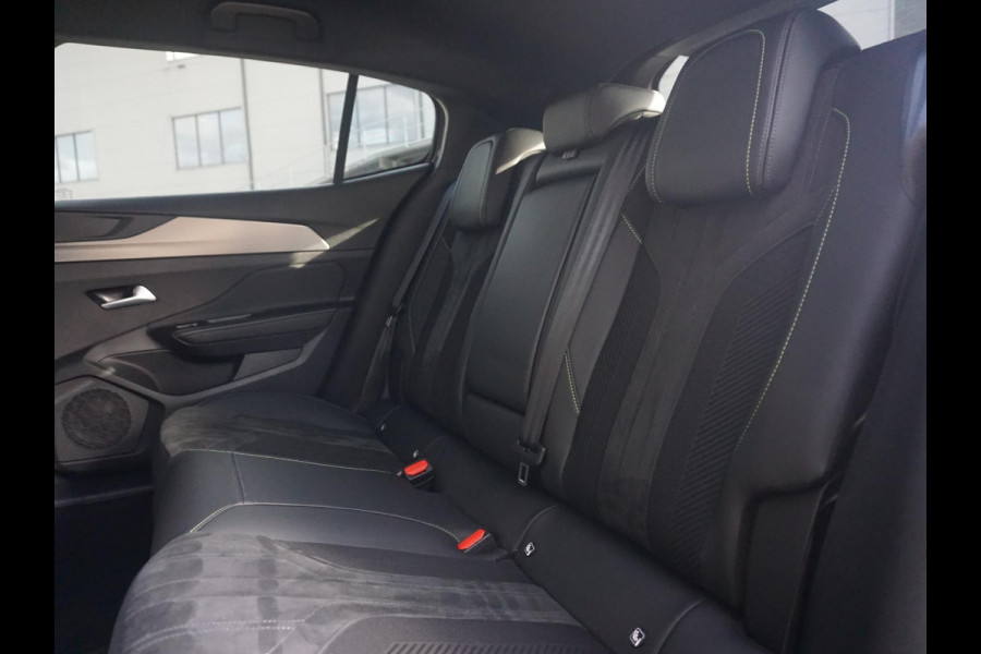 Peugeot 408 1.2 Hybrid 136 e-DCS6 GT