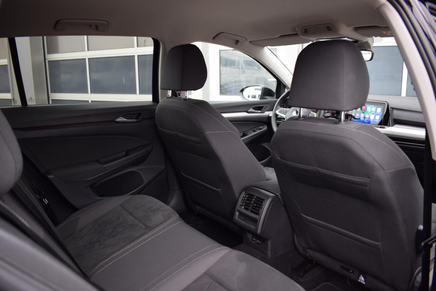 Volkswagen Golf Variant 1.0 eTSI Life Business | Climate | Cruise | Carplay |