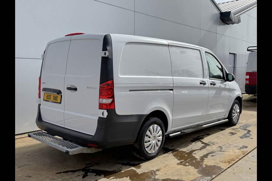 Mercedes-Benz Vito 114 1.9 CDI Automaat L2H1 Climate Control Adaptieve Cruise Side Bars Camera Carplay Trekhaak Stoelverwarming