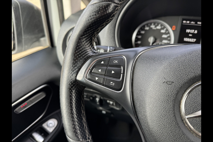 Mercedes-Benz Vito 114 1.9 CDI Automaat L2H1 Climate Control Adaptieve Cruise Side Bars Camera Carplay Trekhaak Stoelverwarming