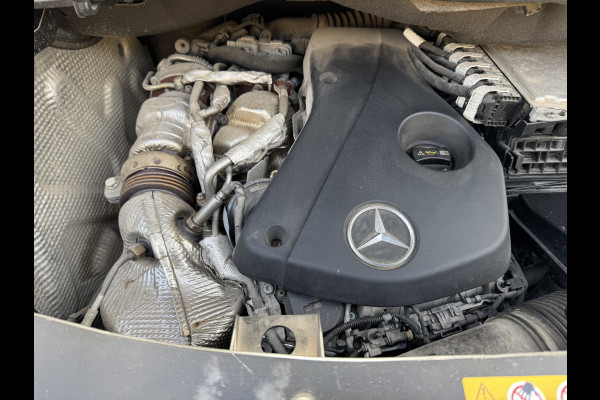 Mercedes-Benz Vito 114 1.9 CDI Automaat L2H1 Climate Control Adaptieve Cruise Side Bars Camera Carplay Trekhaak Stoelverwarming