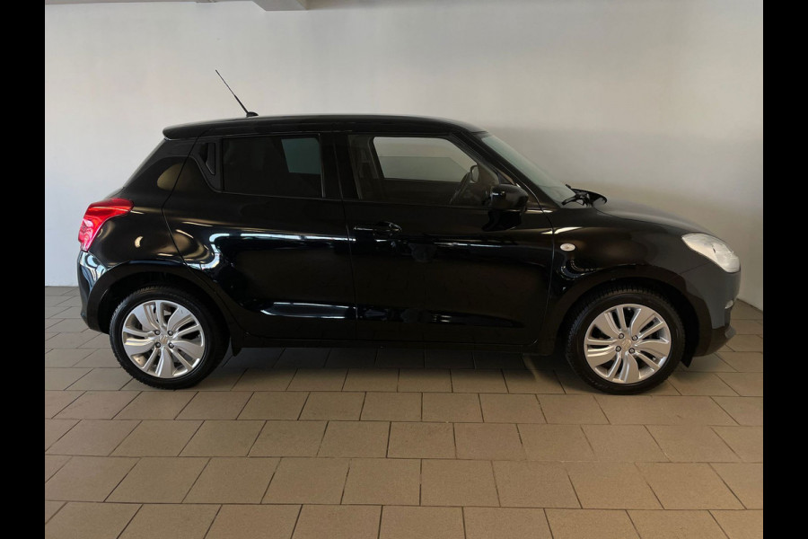Suzuki Swift 1.2 Select AIRCO NAVI BLUETOOTH STOELVERW ELEK RAMEN CENT VERG VELGEN 5 DEUREN TREKHAAK PRIVACYGLAS ZEER NETTE AUTO